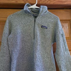 Women’s Quarter Zip & Sleeve Zip Fitted Sweatshirt